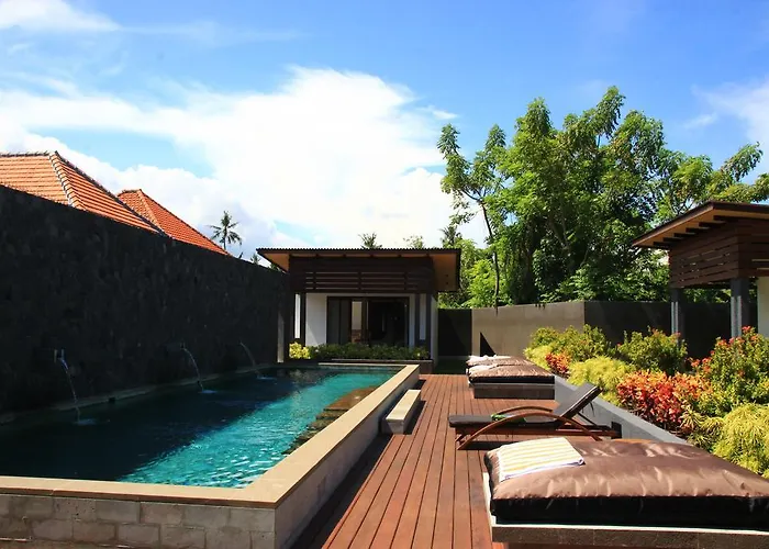 Villa Semut Merah